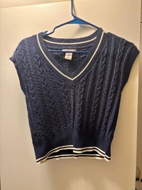 Cropped Sweater Top
